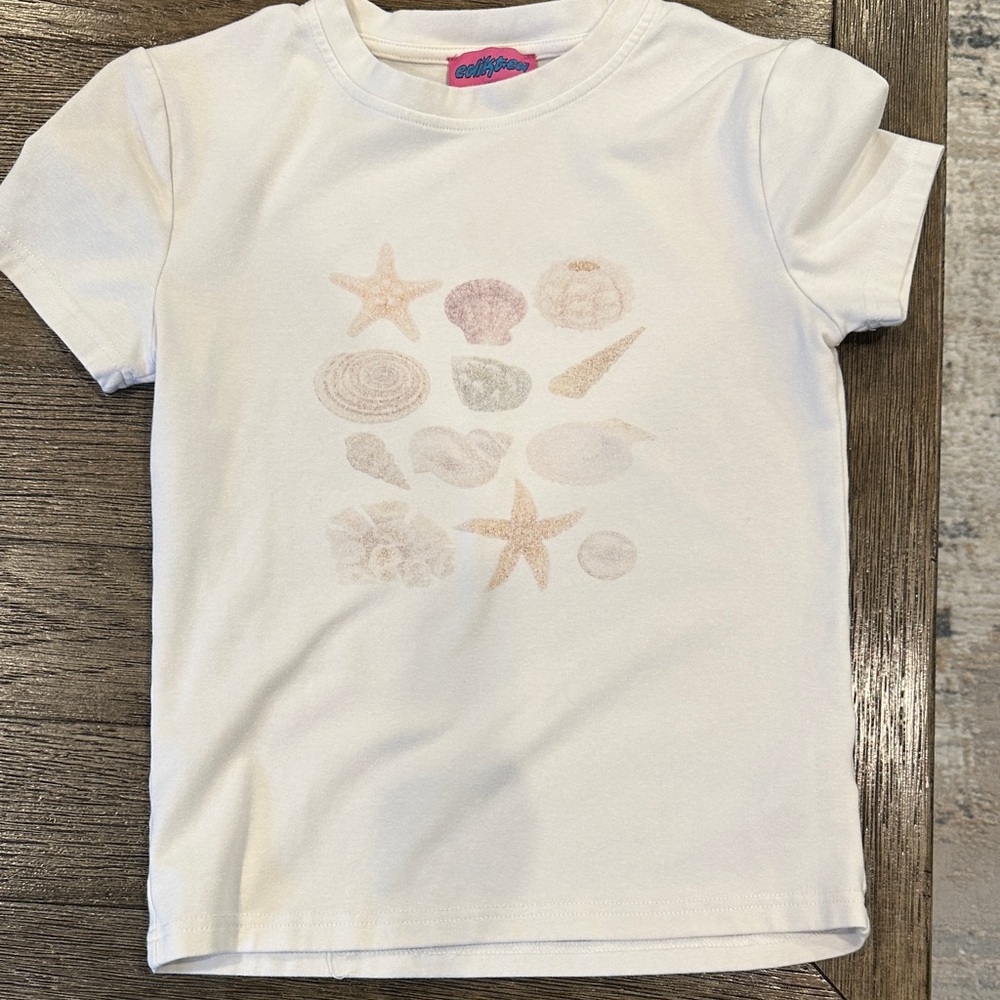 Edikted Seashell Graphic T-Shirt - White size small
